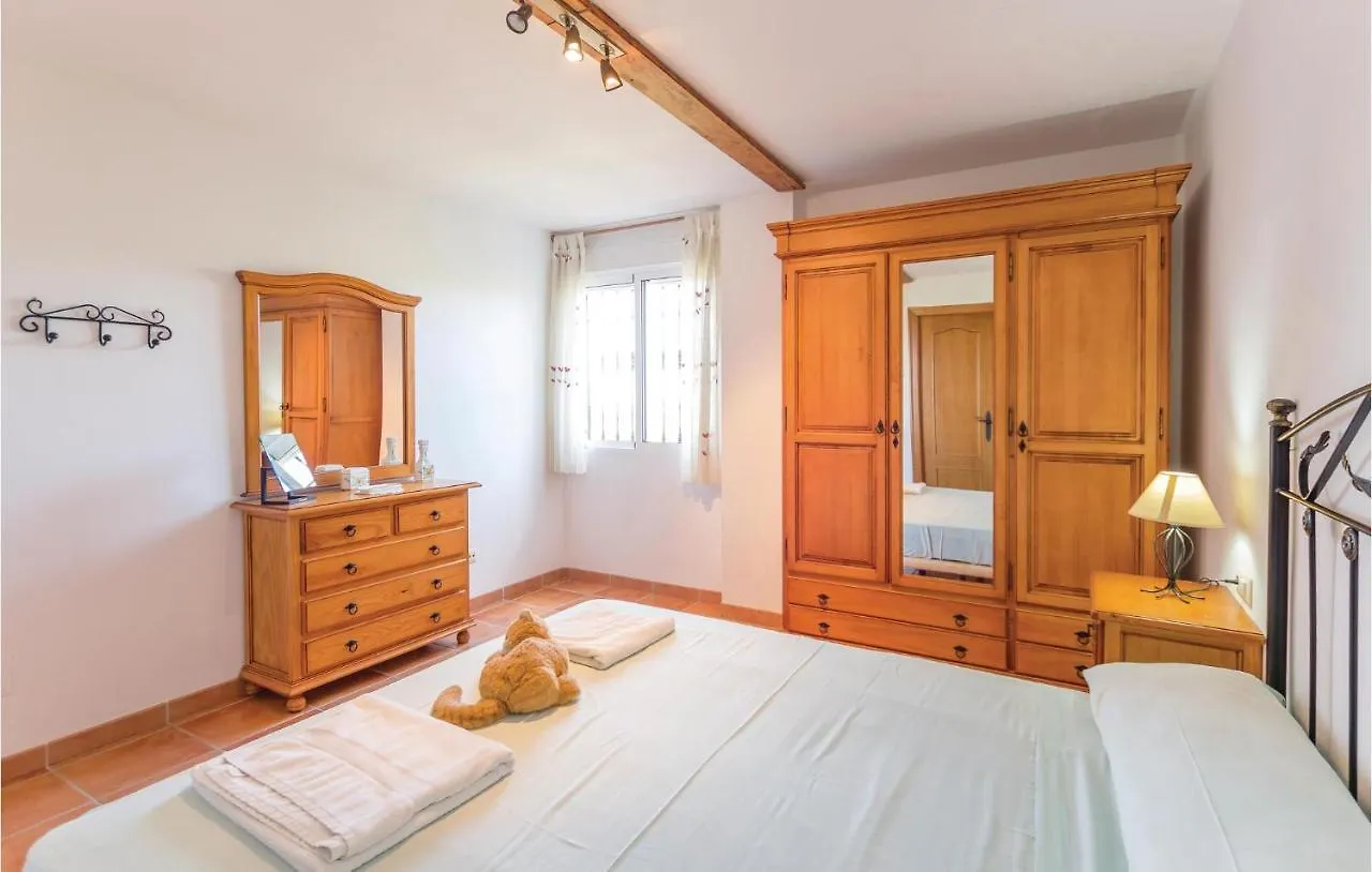 Beautiful Home In Frigiliana With Kitchenette